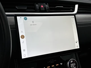 Jaguar F-PACE – thumbnail 26
