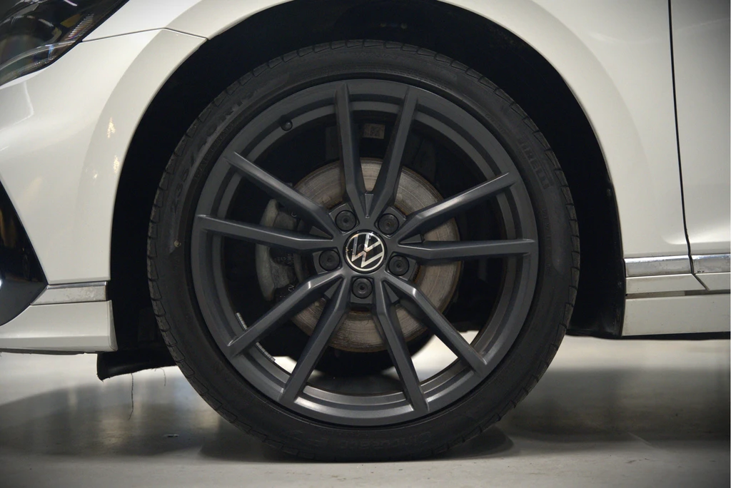 Volkswagen Passat – foto 23
