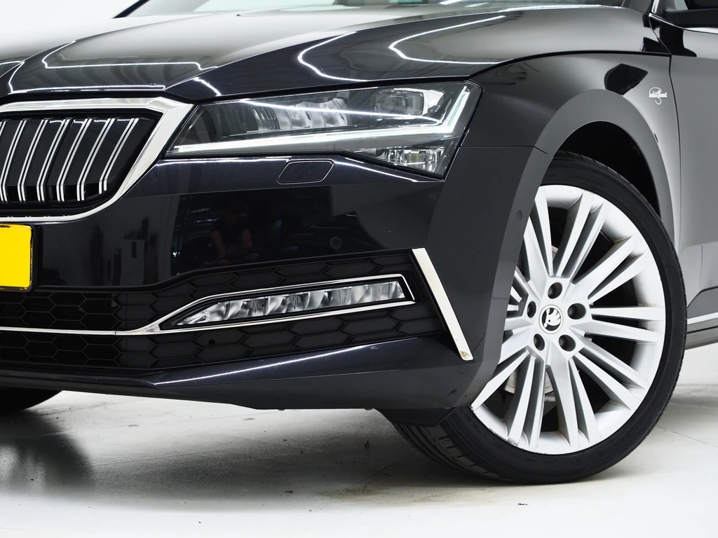 Škoda Superb – foto 11