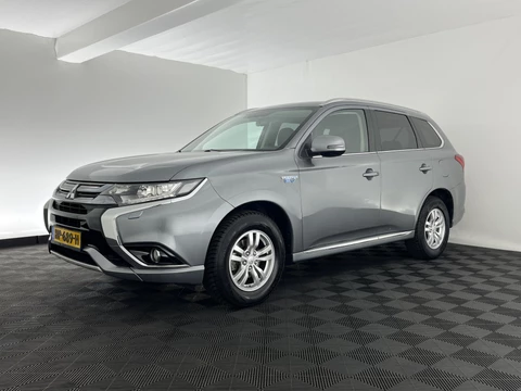 Mitsubishi Outlander 2.0 PHEV Business Edition (Plug-In) Aut. *LEATHER-MICROFIBRE | NAVI-FULLMAP | CAMERA | KEYLESS | HEATED-SPORTSEATS | PRIVACY-GLASS | SHIFTPADDLES | ECC | CRUISE | TOWBAR | 16''ALU*