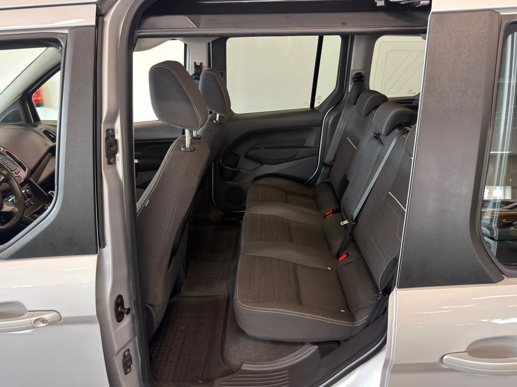 Ford Tourneo Connect – foto 11