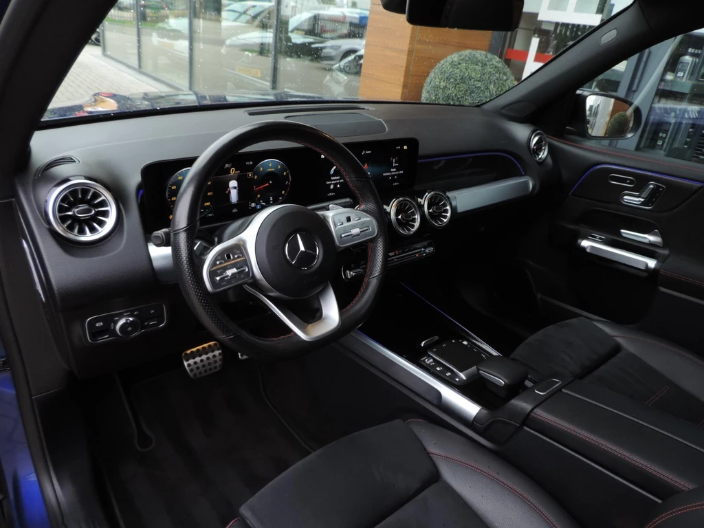 Mercedes-Benz GLB – foto 11