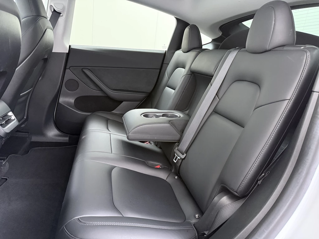 Tesla Model Y – foto 18
