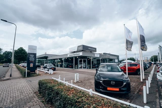 Mazda 3 – thumbnail 4