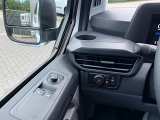 Ford Transit Custom – thumbnail 9