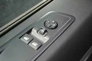 Opel Vivaro – thumbnail 20