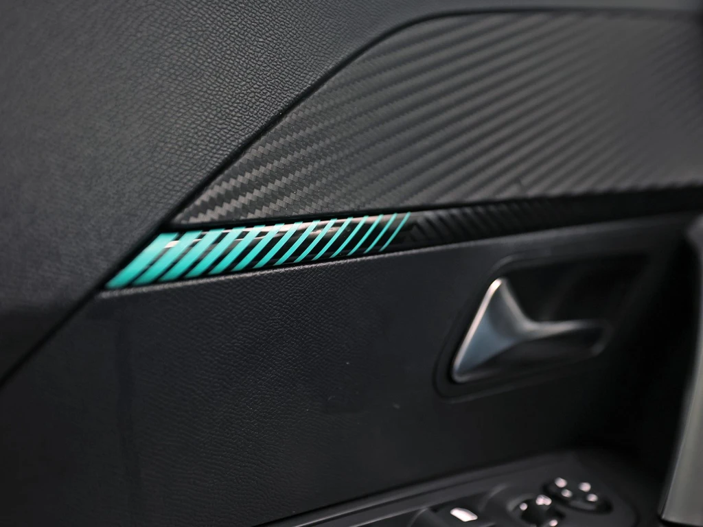 Peugeot e-2008 – foto 27