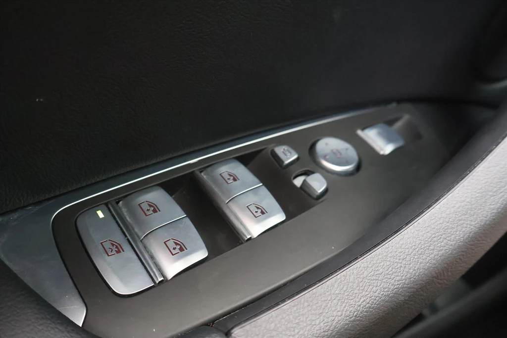 BMW X4 – foto 32