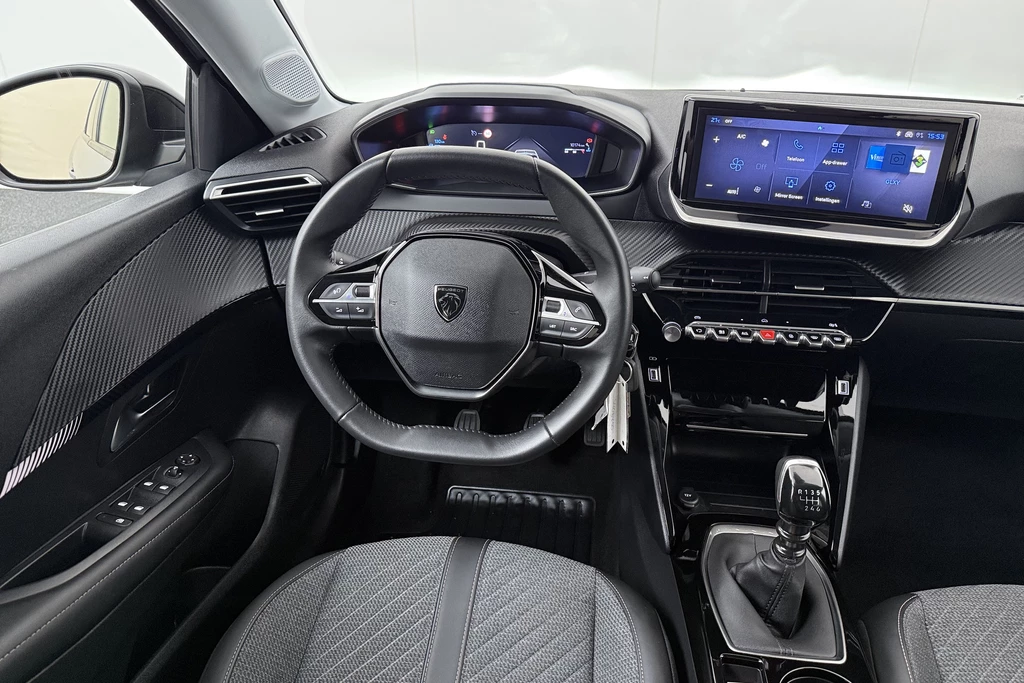 Peugeot 208 – foto 8
