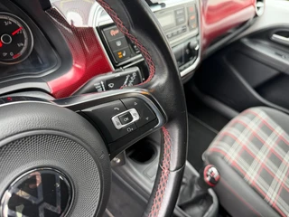 Volkswagen up! – thumbnail 38