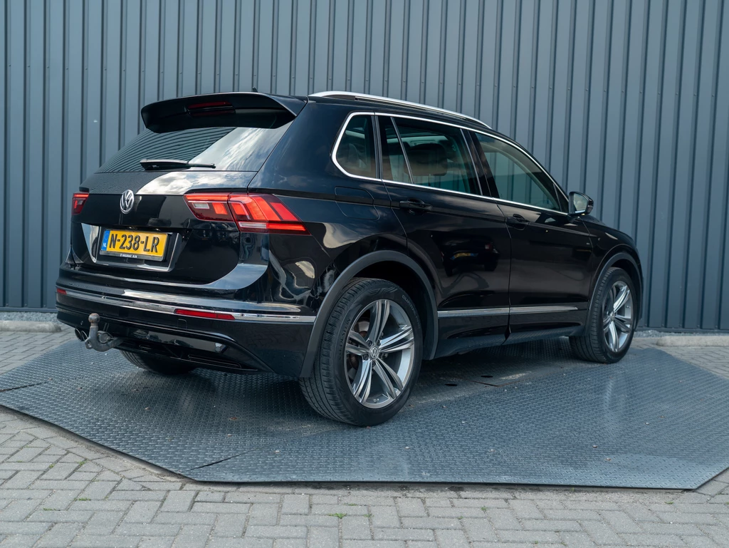 Volkswagen Tiguan – foto 11