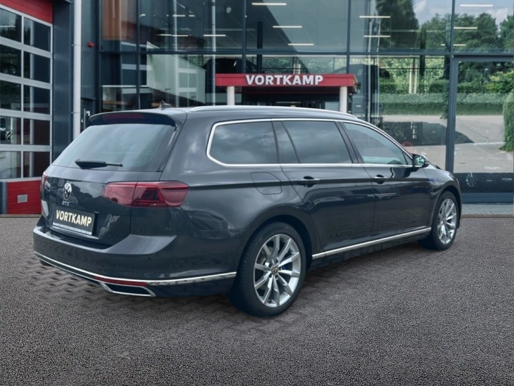 Volkswagen Passat – foto 5
