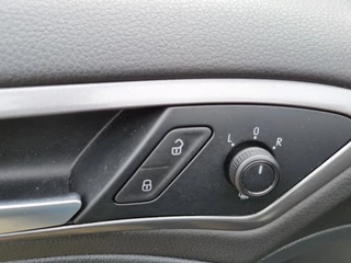 Volkswagen Golf – thumbnail 24