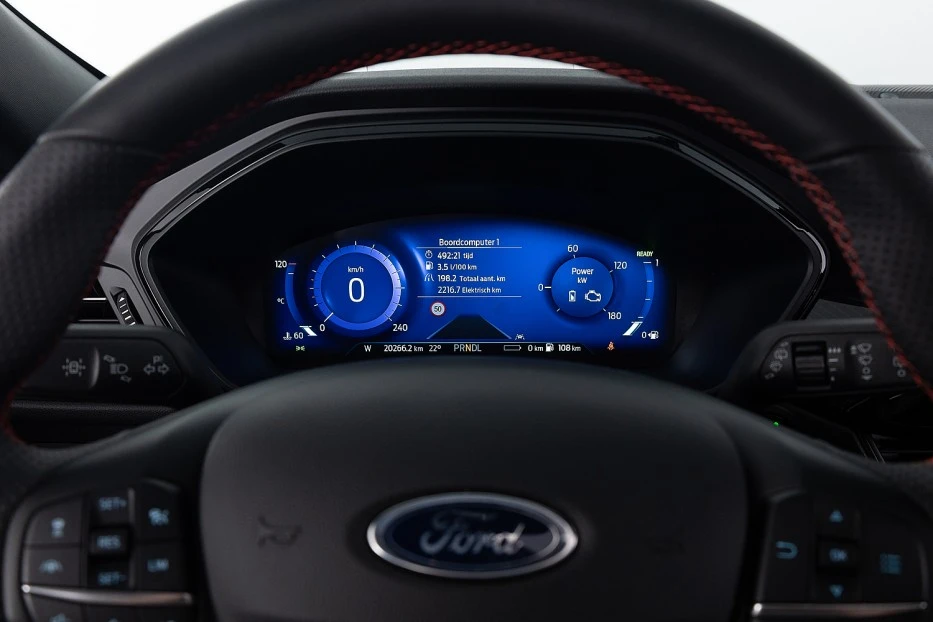 Ford Kuga – foto 31