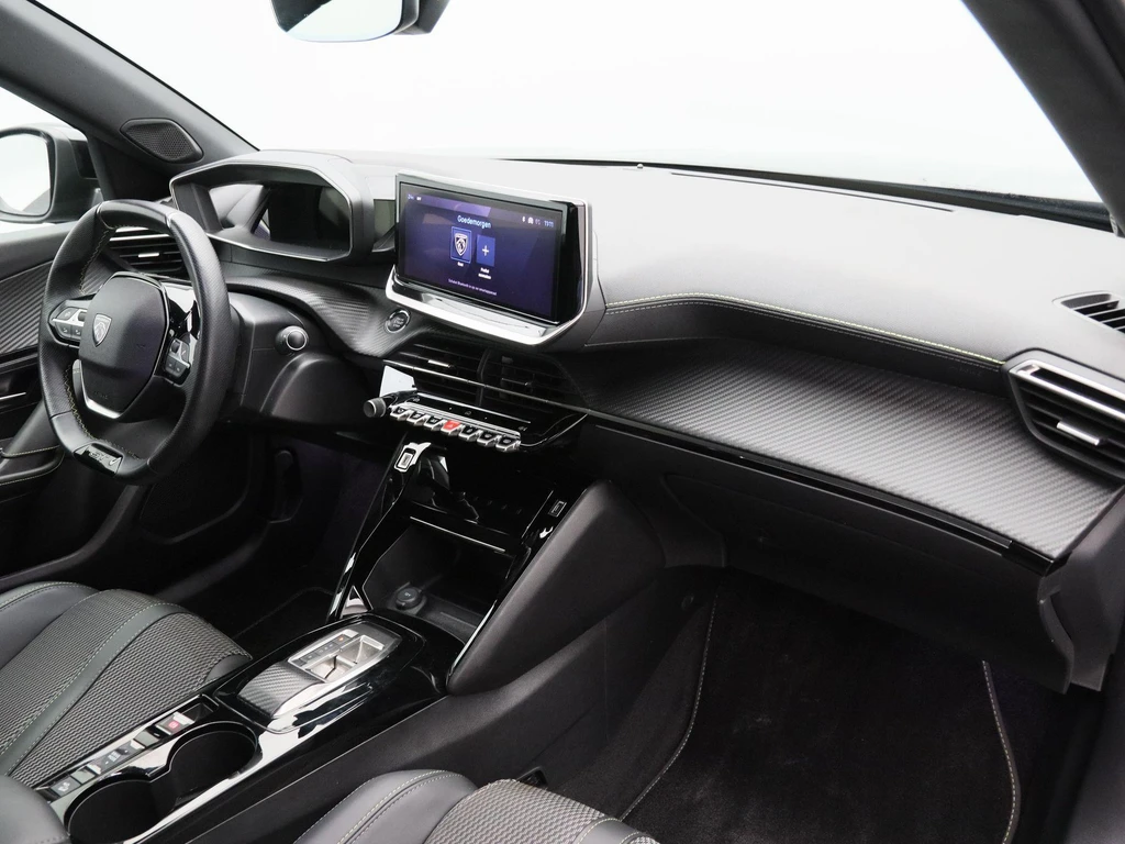 Peugeot e-2008 – foto 35