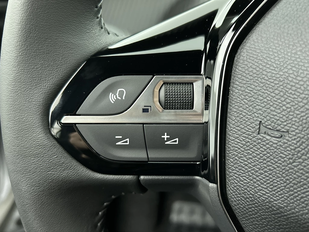 Peugeot e-2008 – foto 7