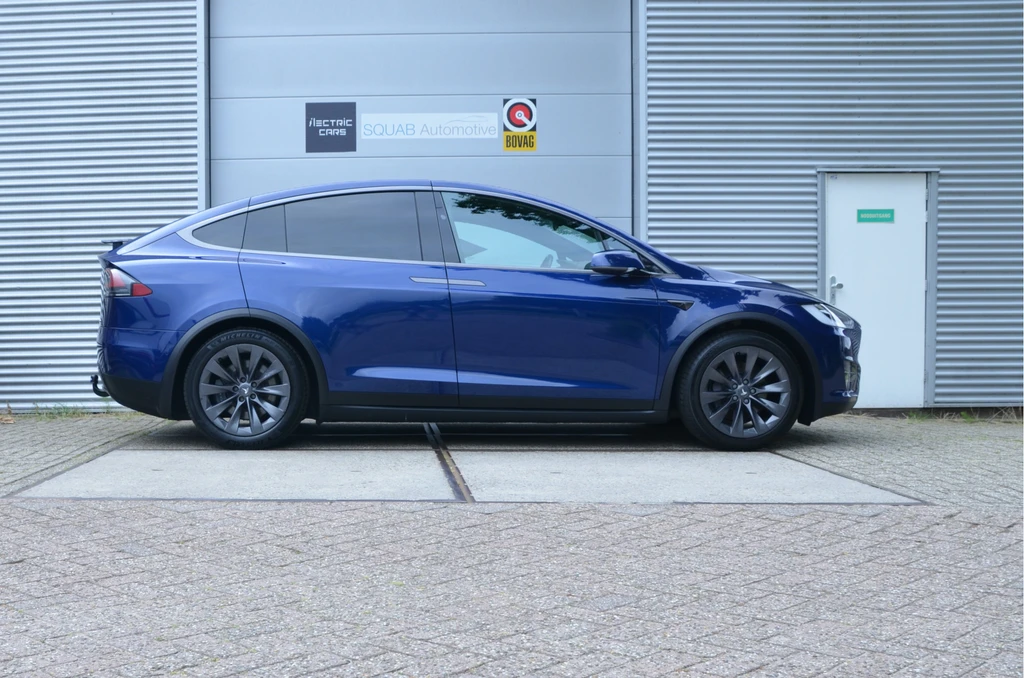Tesla Model X – foto 6