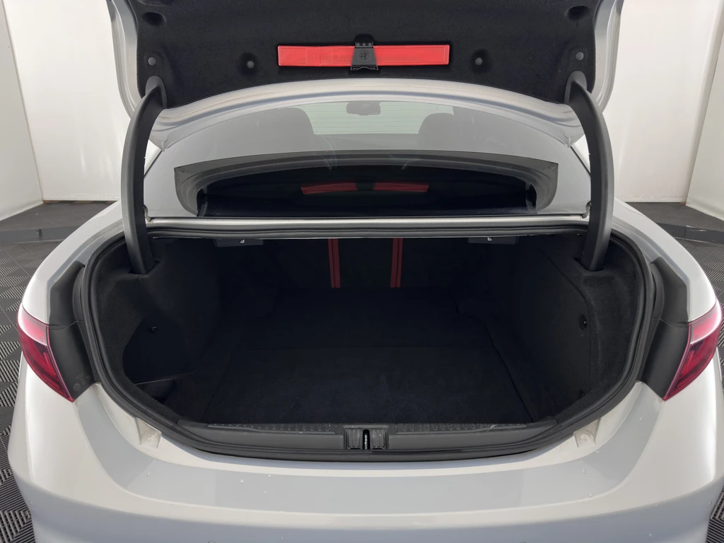 Alfa Romeo Giulia – foto 11
