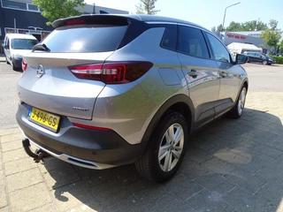 Opel Grandland X – thumbnail 3