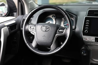 Toyota Land Cruiser – thumbnail 12