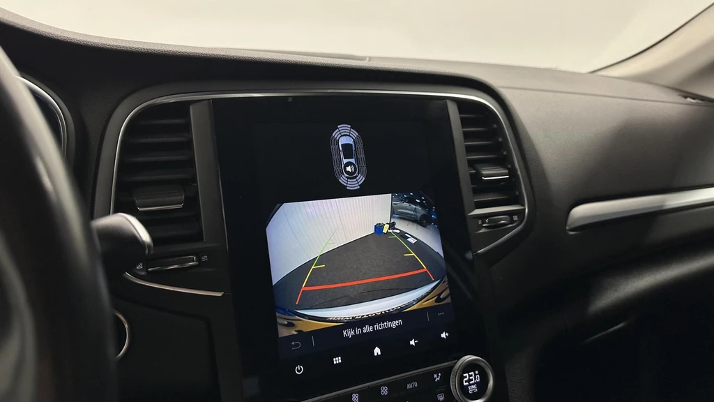 Renault Megane E-Tech – foto 13