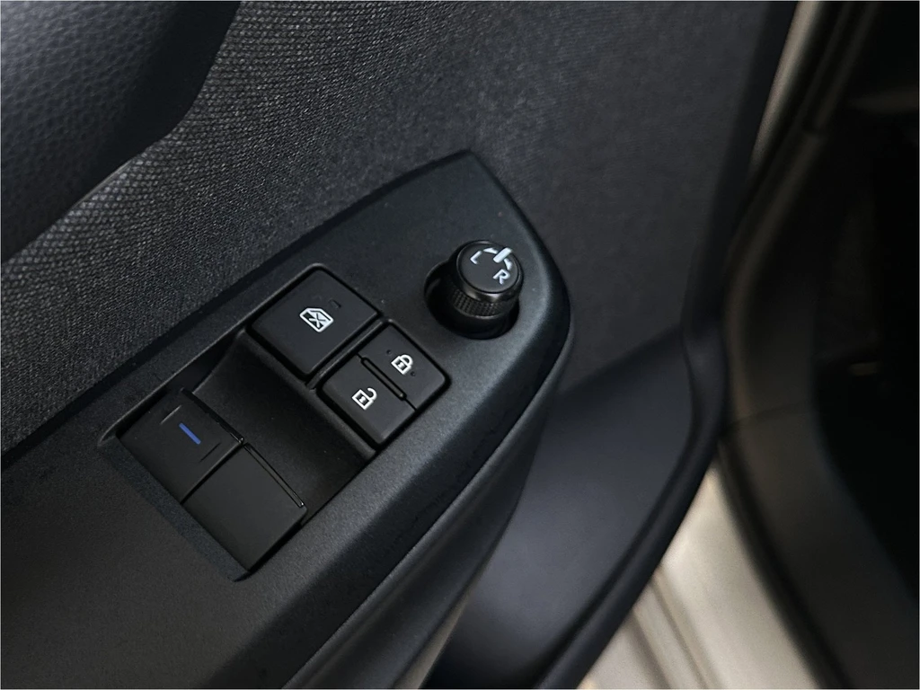 Toyota Yaris – foto 28