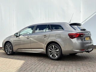 Toyota Avensis – thumbnail 5