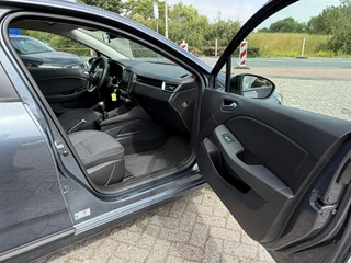 Renault Clio – thumbnail 17