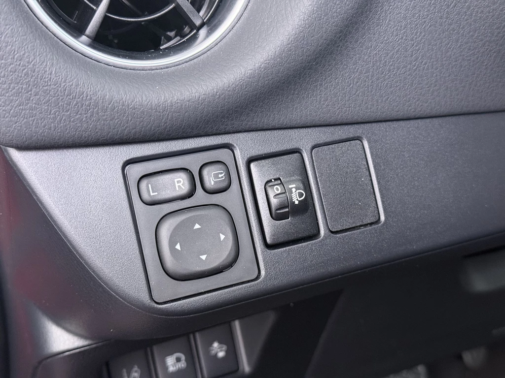 Toyota Yaris – foto 30