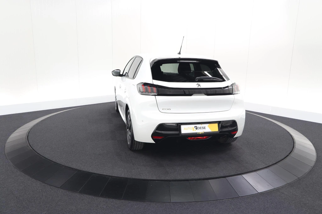 Peugeot 208 – foto 6