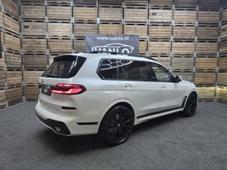 BMW X7 – thumbnail 3