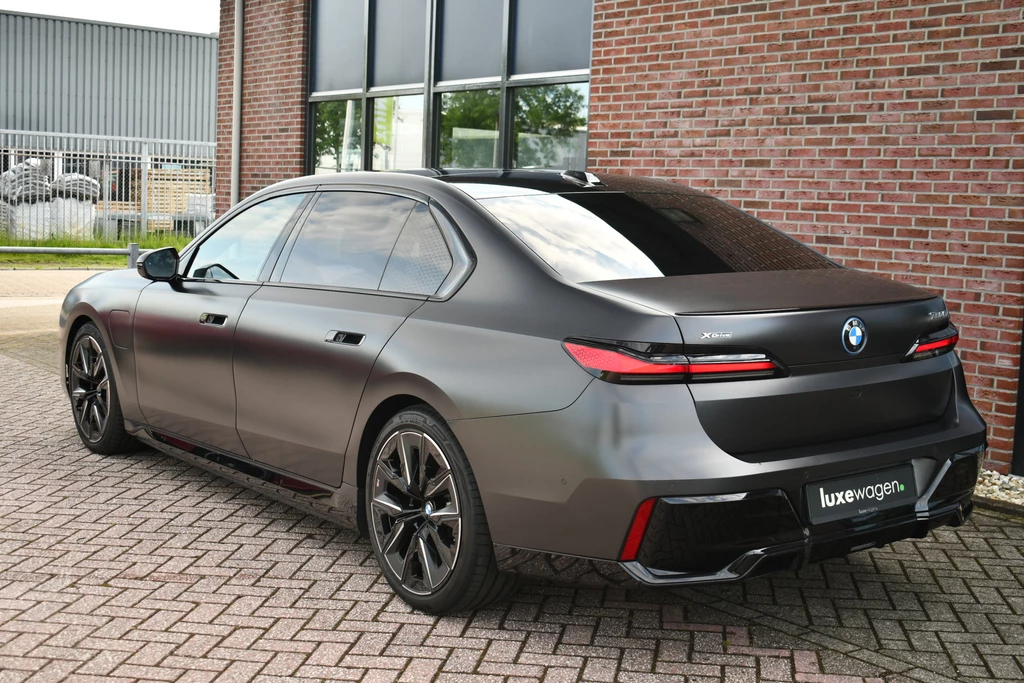 BMW 7 Serie – foto 11
