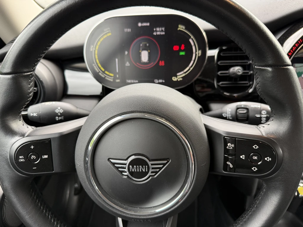 MINI Electric – foto 33