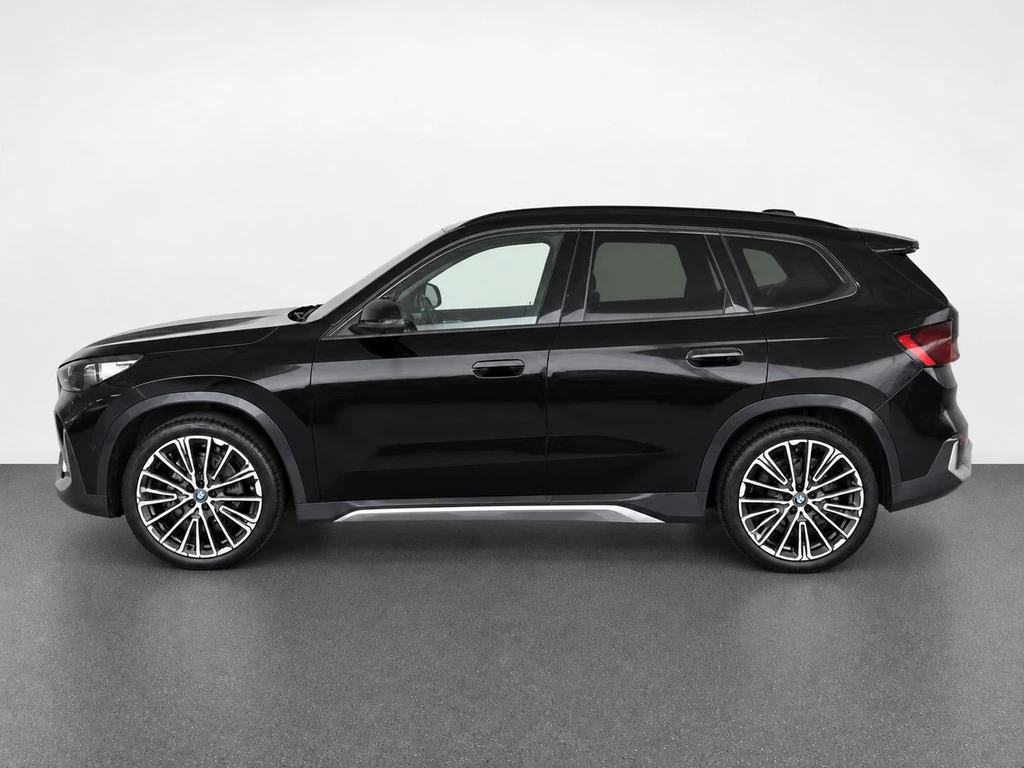 BMW iX1 – foto 2