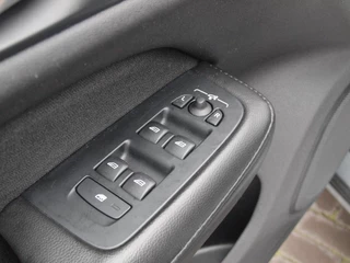 Volvo V60 – thumbnail 24