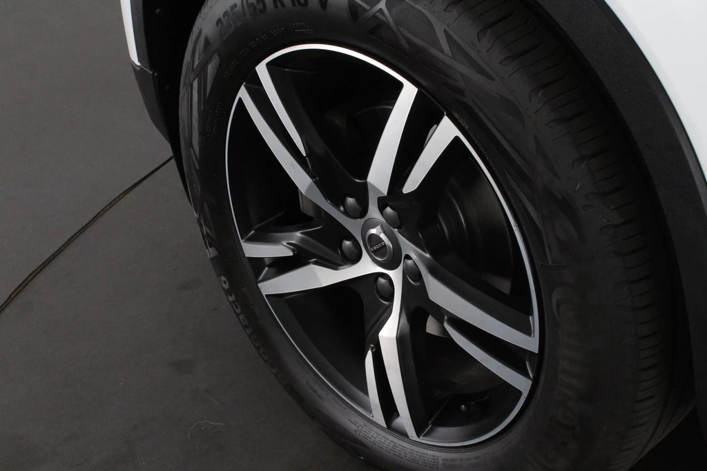 Volvo XC40 – foto 18