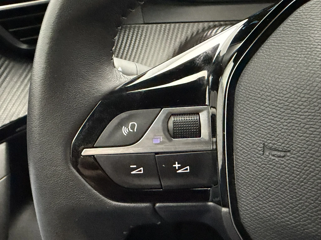 Peugeot e-2008 – foto 21