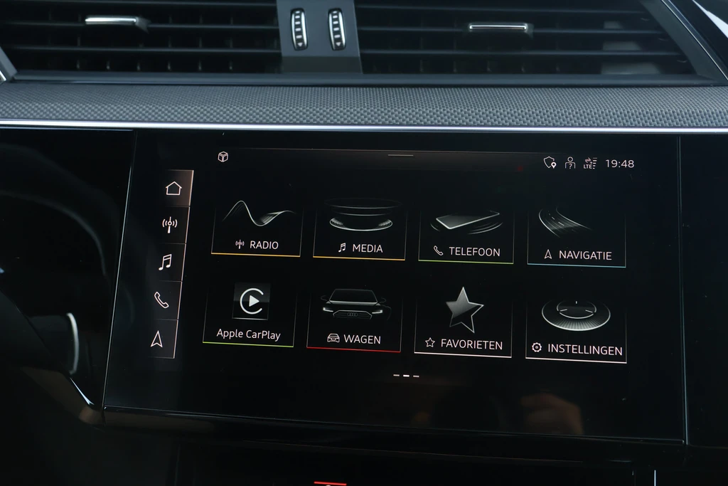Audi Q8 e-tron – foto 30