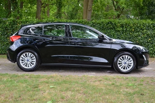 Ford Focus – thumbnail 15
