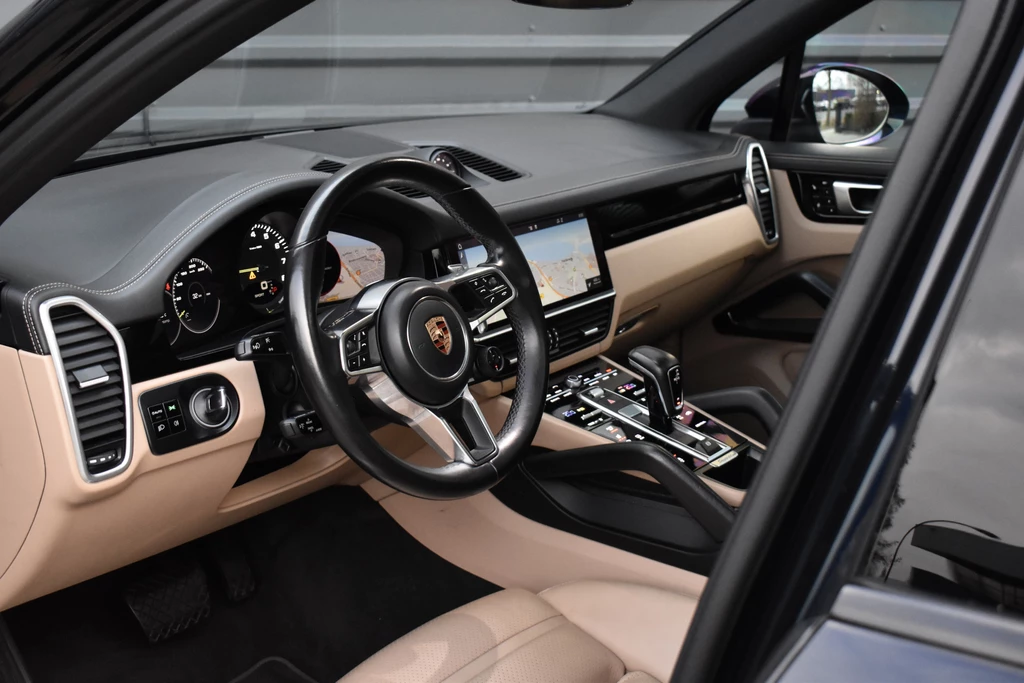 Porsche Cayenne – foto 21
