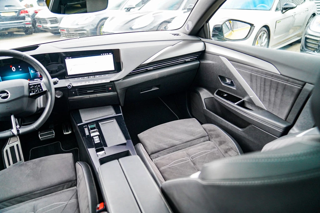 Opel Astra – foto 21