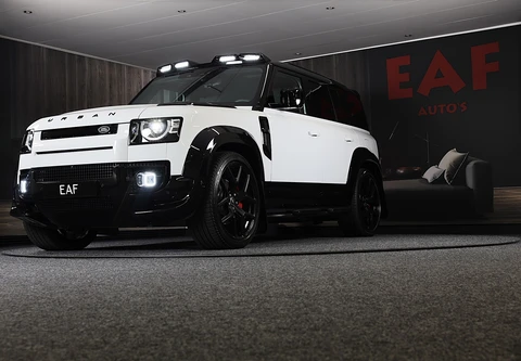 Land Rover Defender 110 2.0 P300e 110 X-Sport SE / Head Up / Koelbox / Memory / Meridian / 360 Camera / Open Pano / 23 Inch