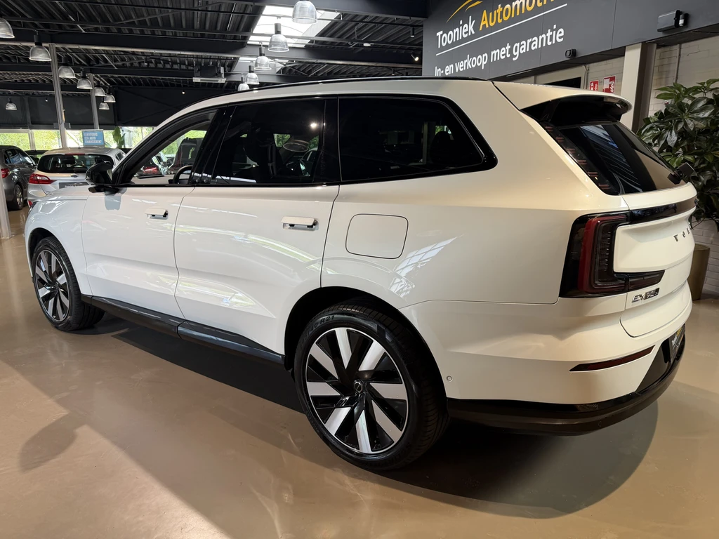 Volvo EX90 – foto 5