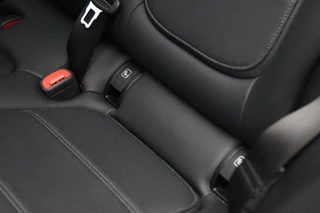 Mercedes-Benz GLC – thumbnail 31