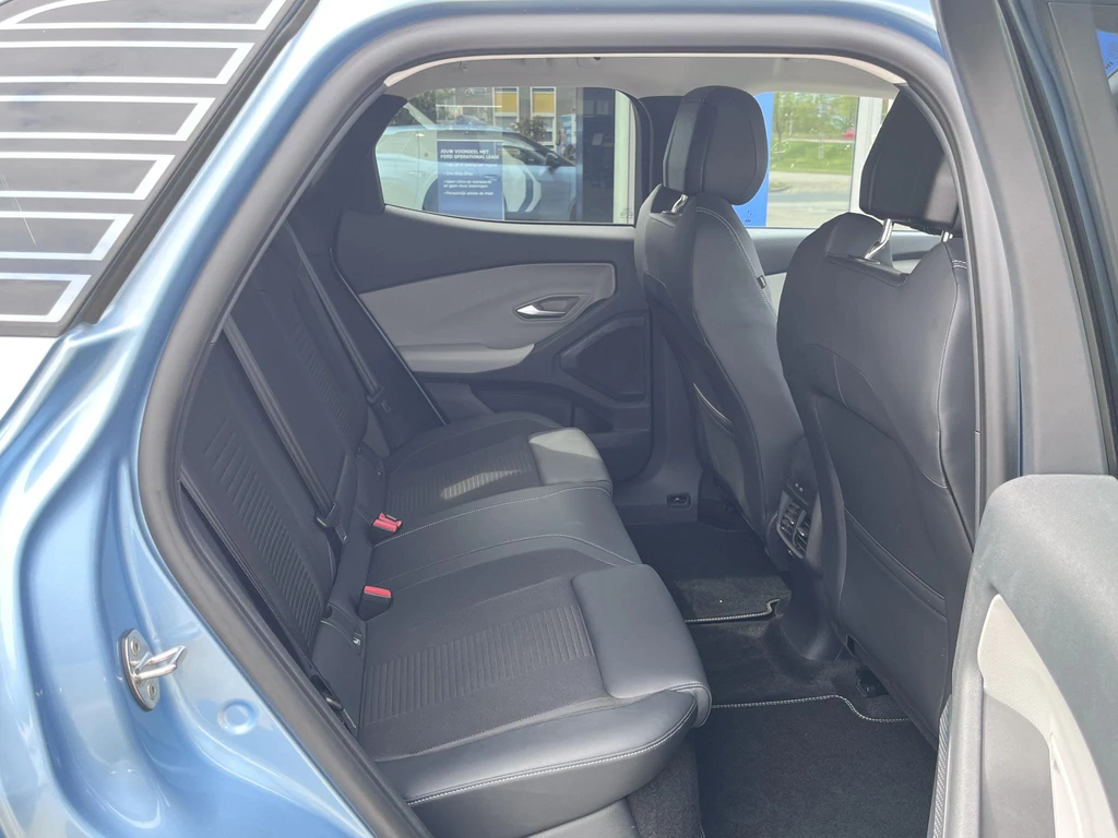 Ford Explorer – foto 23