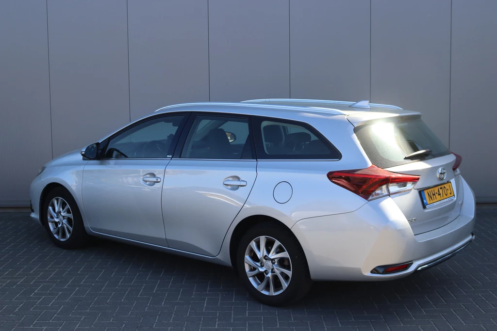 Toyota Auris – foto 3