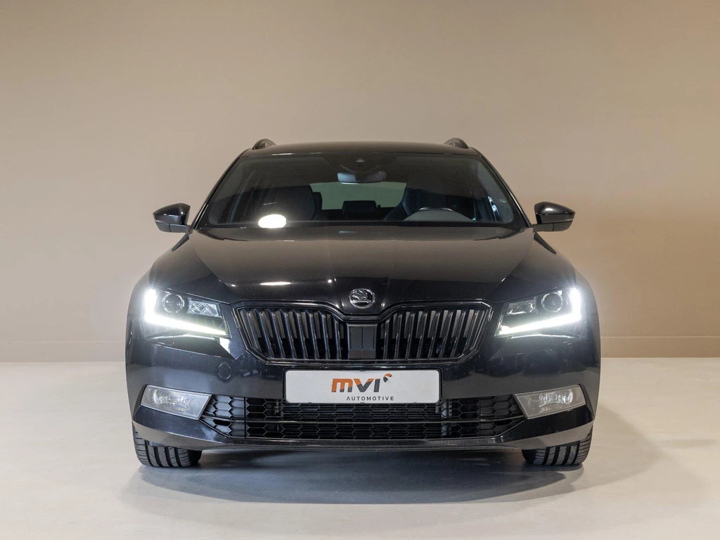 Škoda Superb – foto 6