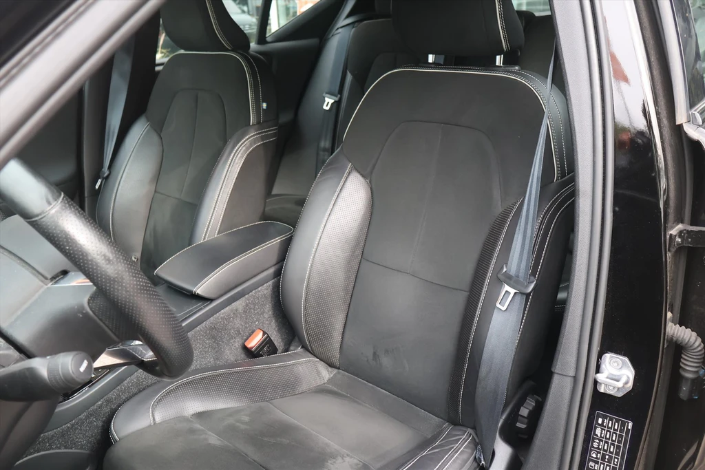 Volvo XC40 – foto 11