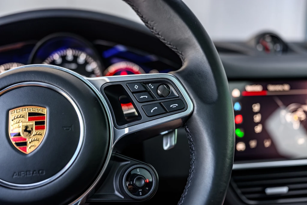 Porsche Cayenne – foto 21