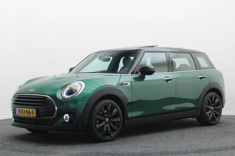 MINI Clubman 1.5 Cooper Automaat Knights Bridge Edition Leer, Panoramadak, Apple Carplay, Virtual Cockpit, LED, Cruise, Camera, 18''